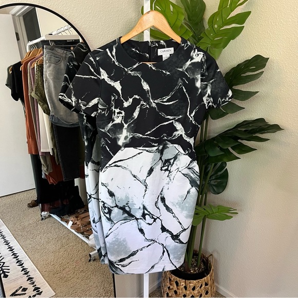 ⚡️ Carmen Marc Valvo Marble Print Power Dress | Sculpted Luxe Sheath - Picture 1 of 6